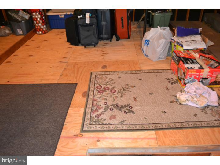 136 Abbey Road Voorhees, NJ 08043 - Photo 13 of 25 Gallery Image 13