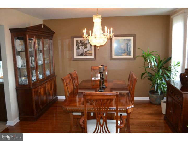 136 Abbey Road Voorhees, NJ 08043 - Photo 6 of 25 Gallery Image 6