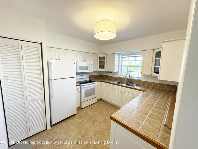 $6,250 | 234 Oleander Avenue, Unit 1, Palm Beach, FL 33480