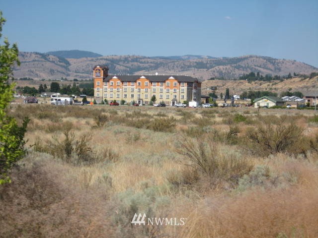 1 Engh Road Omak, WA 98841 - Photo 7 of 9 a view of a city