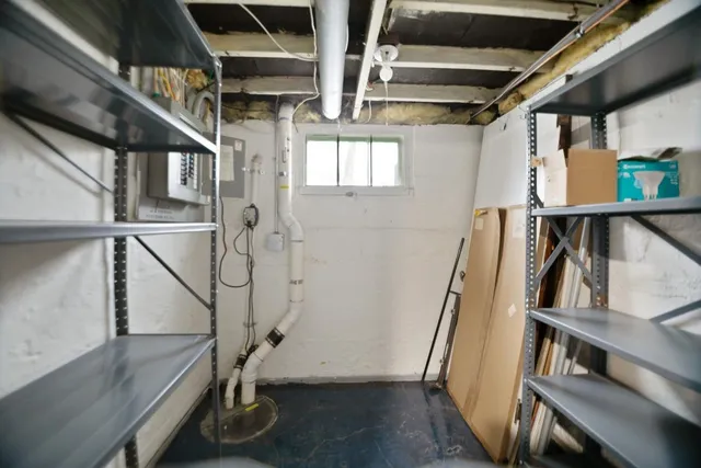 $265,000 | 2014 Cottage Avenue East, St. Paul, MN 55119