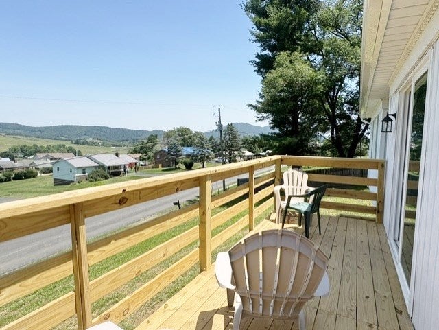 554 Whispering Pines Road Max Meadows, VA 24360 - Photo 15 of 48 Gallery Image 15