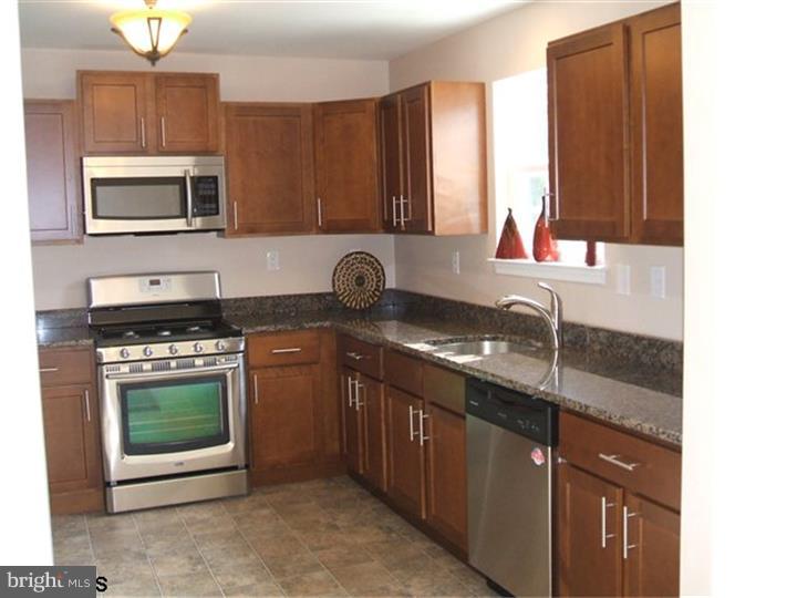 331 North Orchard Road Vineland, NJ 08360 - Photo 2 of 11 Gallery Image 2