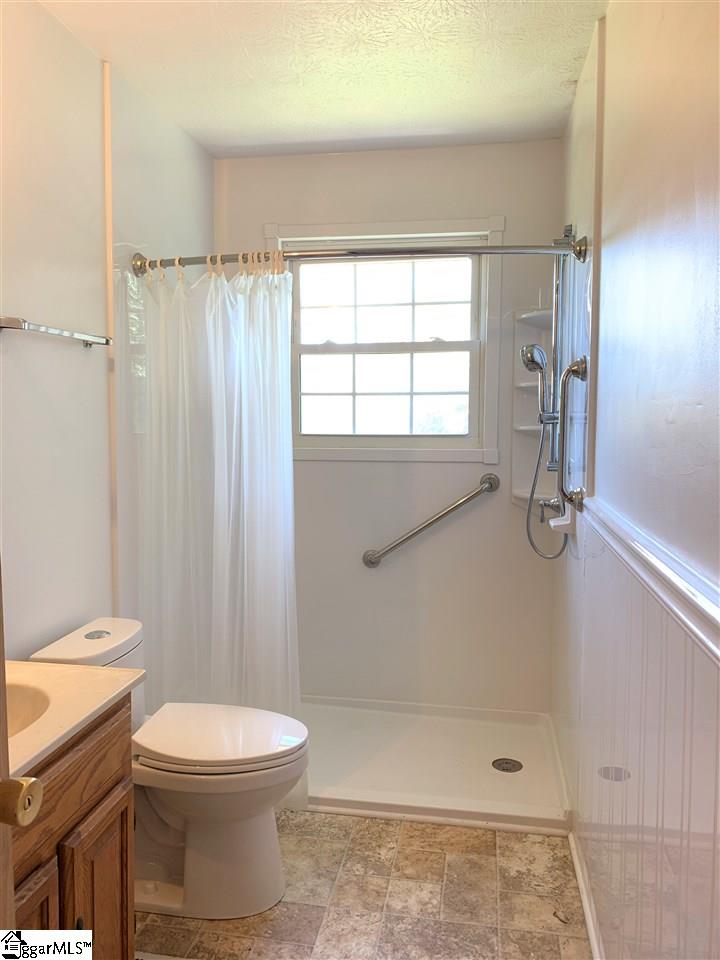 116 Crescent Hill Road Pickens, SC 29671 - Photo 14 of 26