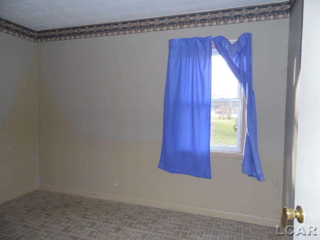 2397 East Monroe Road Tecumseh, MI 49286 - Photo 7 of 13 31272489-6.JPG