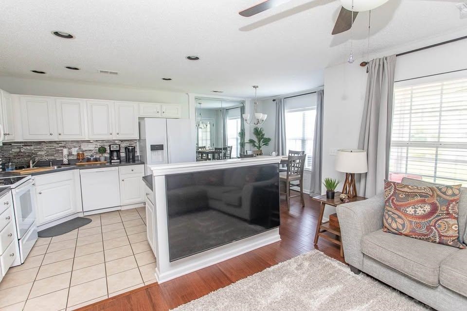 325 River Run Drive, Unit 325 Myrtle Beach, SC 29588 - Photo 5 of 21
