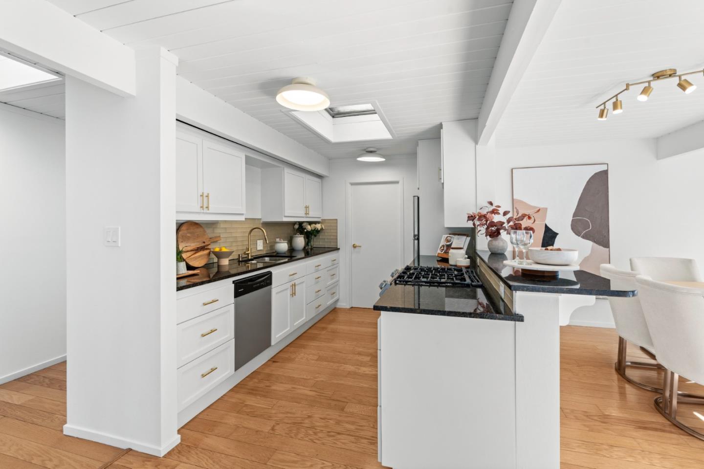 2505 Greer Road Palo Alto, CA 94303 - Photo 14 of 65