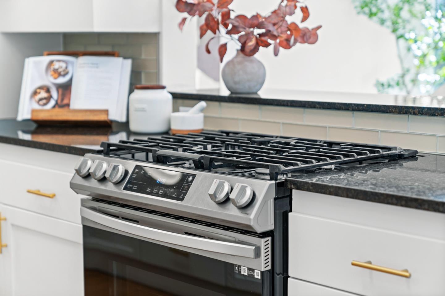 2505 Greer Road Palo Alto, CA 94303 - Photo 17 of 65