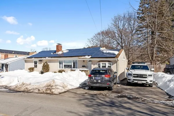 $630,000 | 18 Dunham Road, Beverly, MA 01915