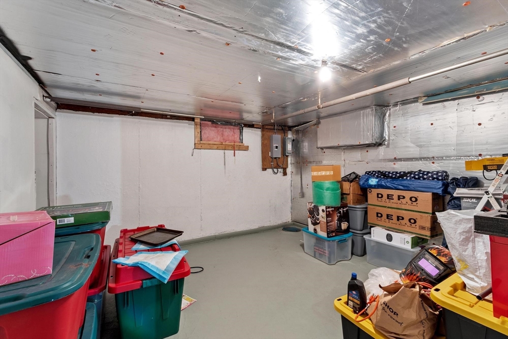 18 Dunham Road Beverly, MA 01915 - Photo 22 of 30