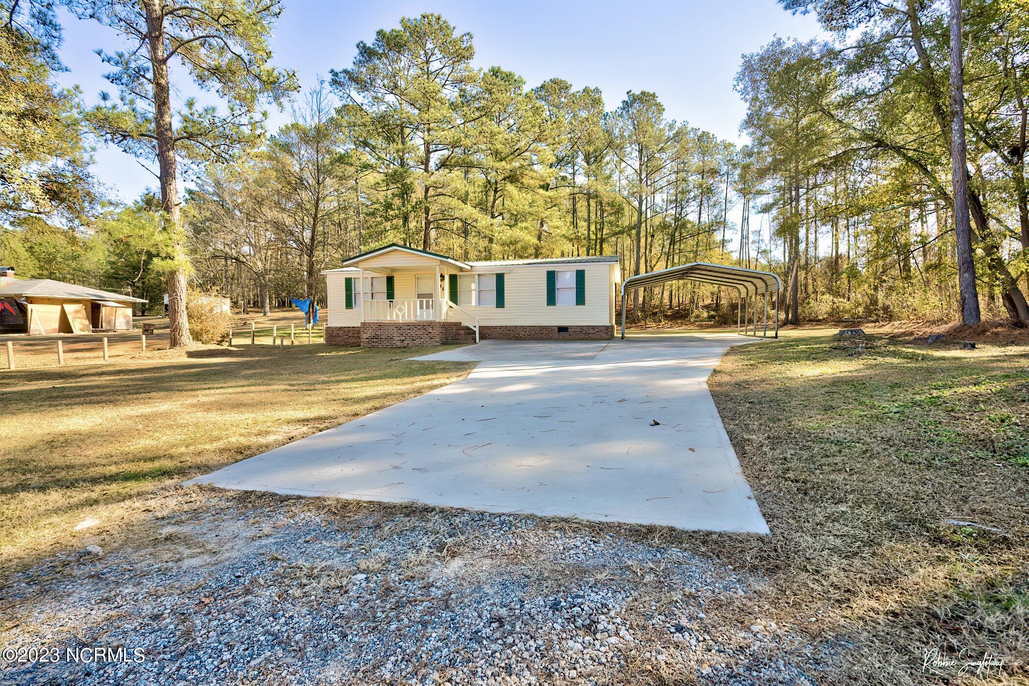 571 Us 1 Street South Rockingham, NC 28379 - Photo 3 of 26 RS 1 DSC01368_69_70