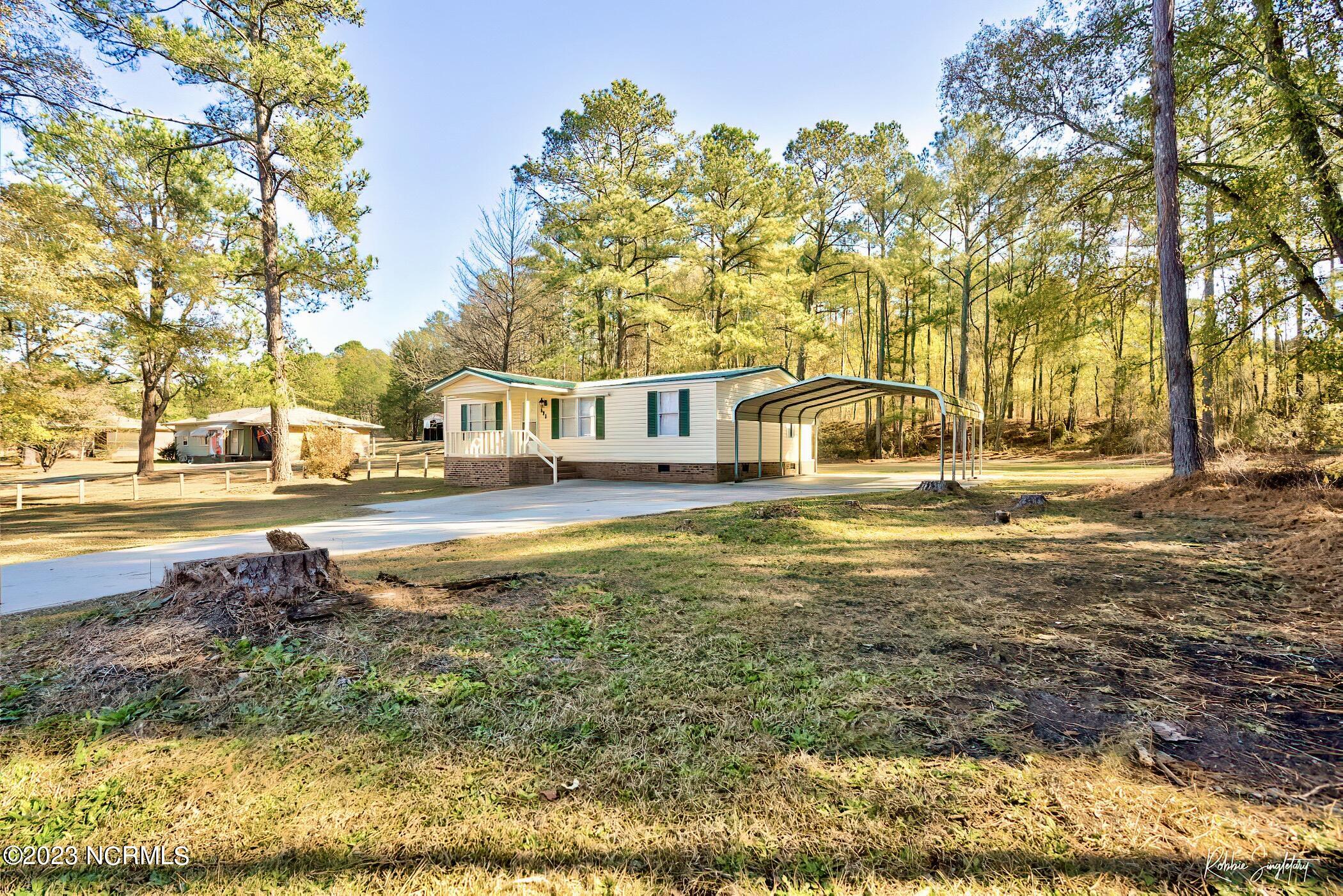 571 Us 1 Street South Rockingham, NC 28379 - Photo 4 of 26 RS 1 DSC01374_5_6