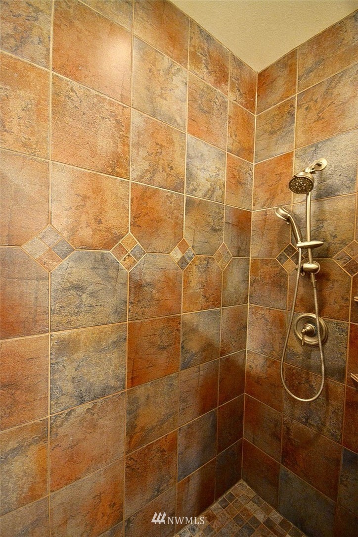 15203 Maple Ridge Lane Southeast Yelm, WA 98597 - Photo 23 of 40 Gallery Image 23