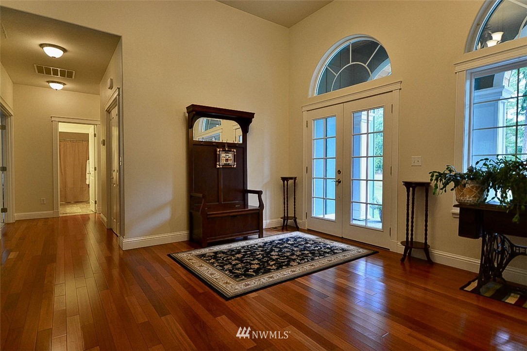15203 Maple Ridge Lane Southeast Yelm, WA 98597 - Photo 6 of 40 Gallery Image 6