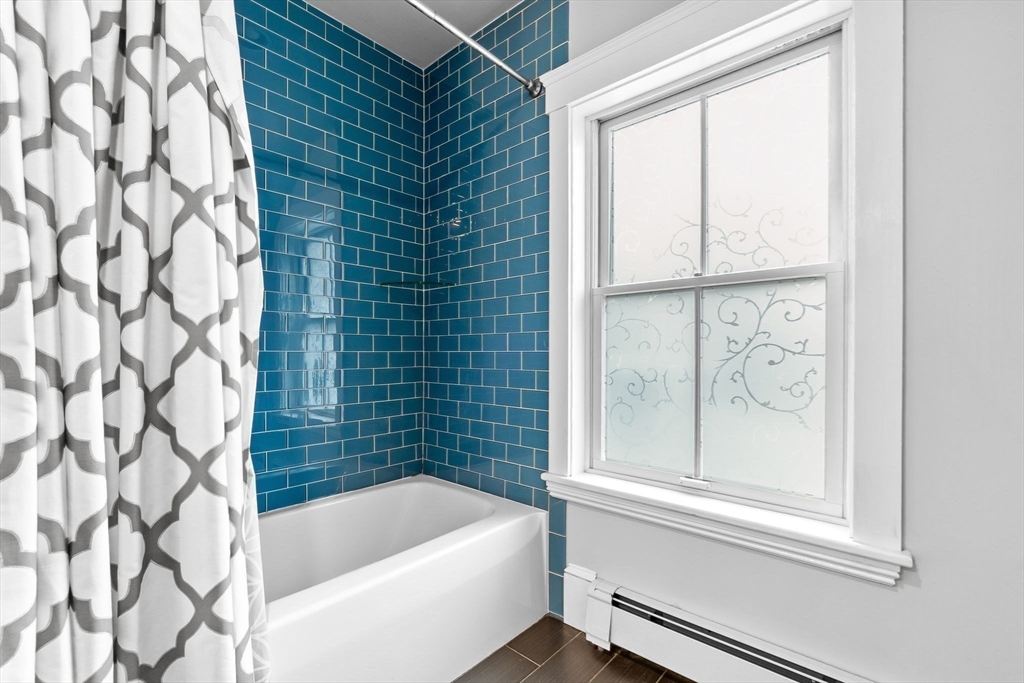 24 Chestnut Street Danvers, MA 01923 - Photo 13 of 19 Gallery Image 13