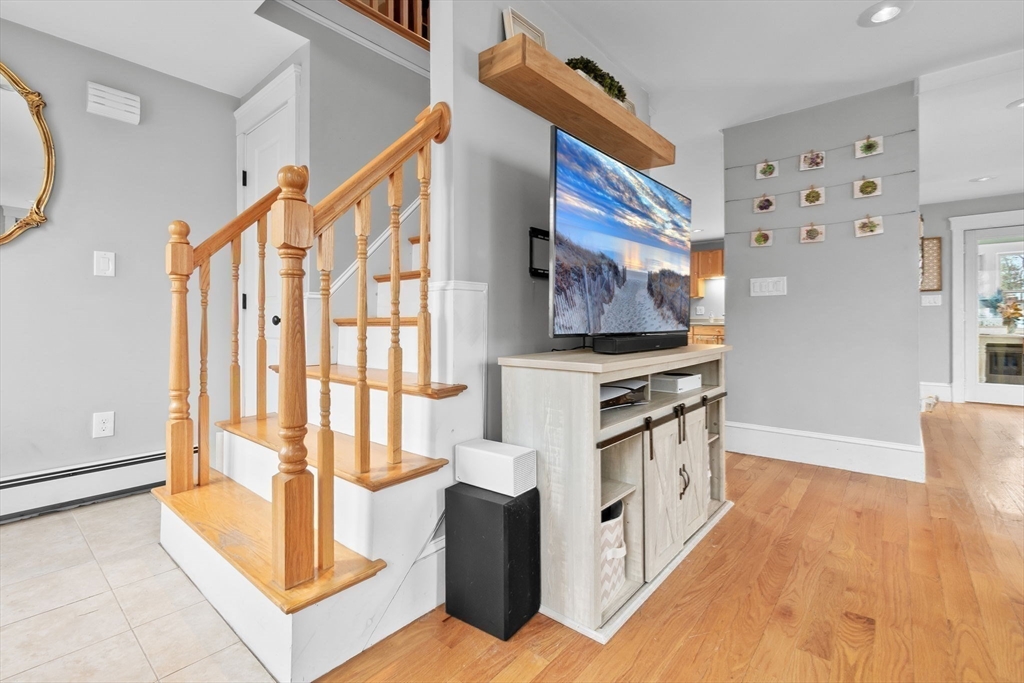 24 Chestnut Street Danvers, MA 01923 - Photo 7 of 19 Gallery Image 7