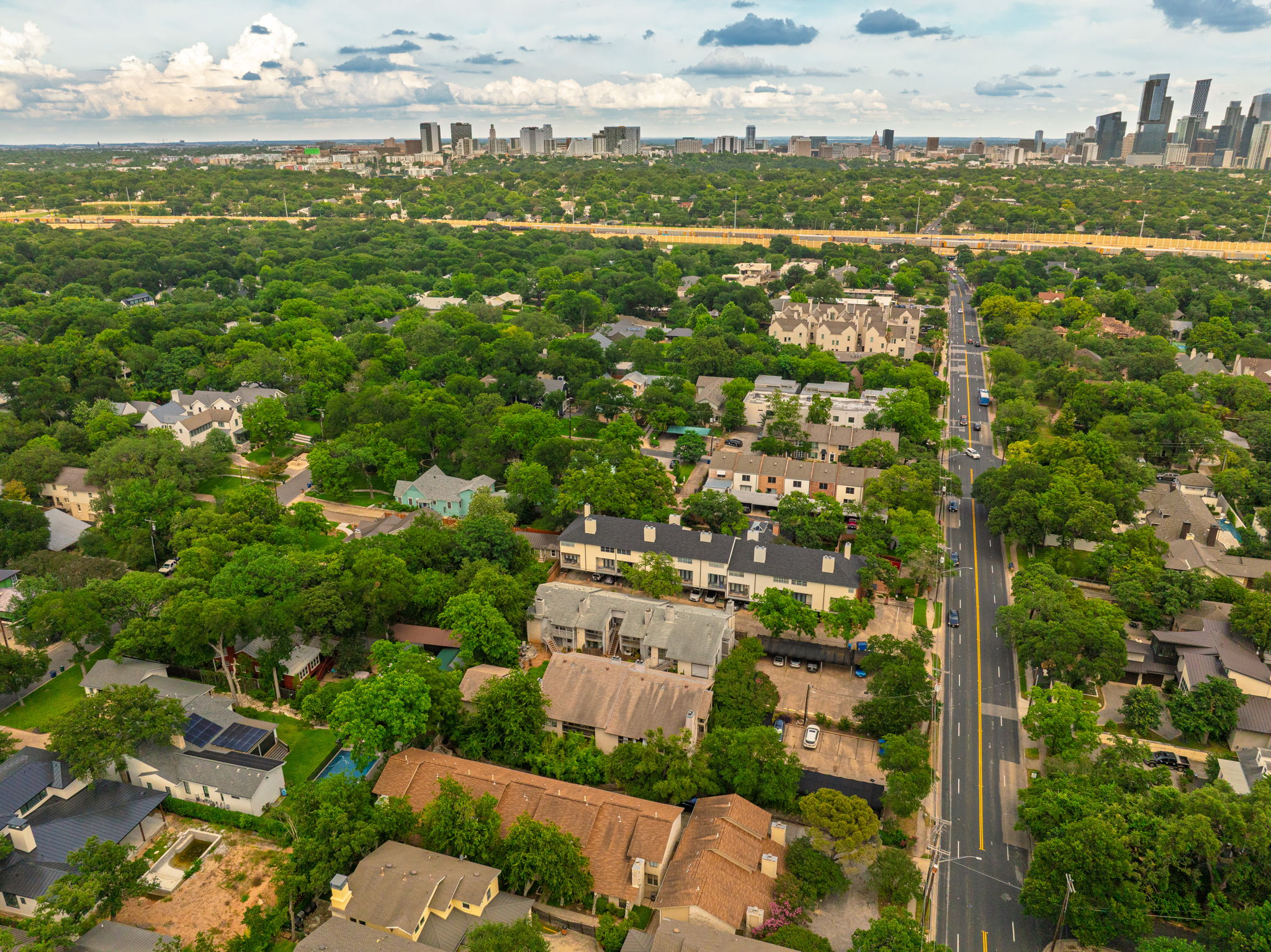 2500 Enfield Road, Unit 9 Austin, TX 78703 - Photo 3 of 26 2.1 miles to downtown. 1 mile/3 min to Lake Austin/Hula Hut.