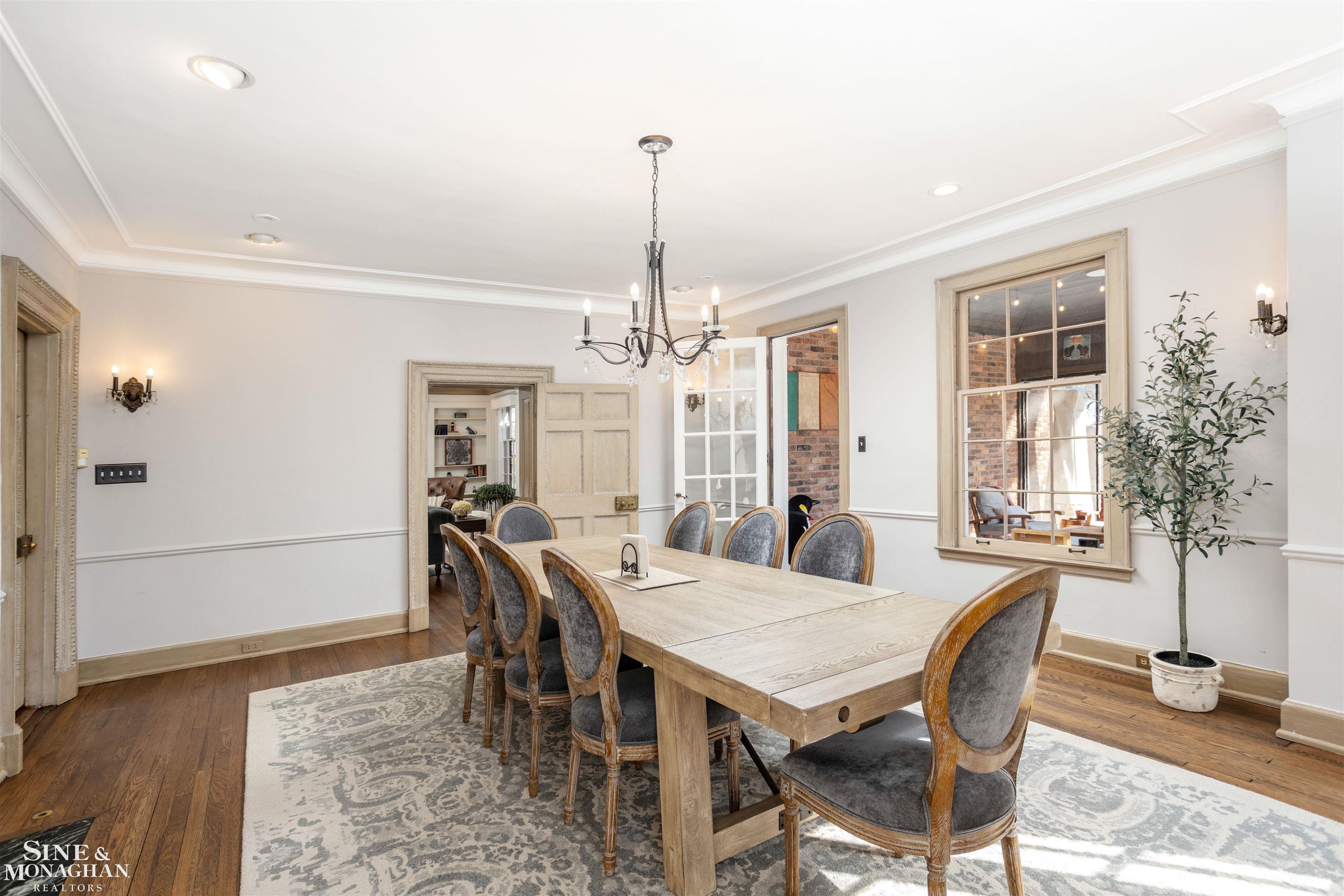 27 Beverly Road Grosse Pointe, MI 48236 - Photo 30 of 99 50168461-f8f825e8-ed4a-4c6d-ac78-c60900f9809f.JPG