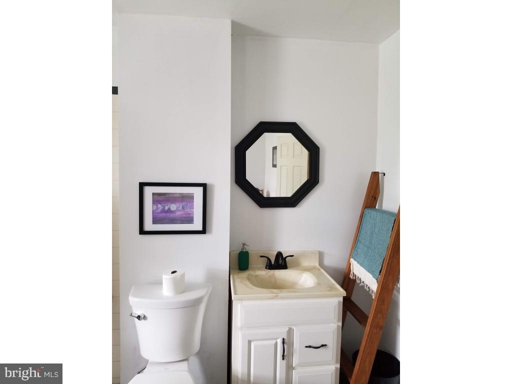 200 Rochelle Avenue Philadelphia, PA 19128 - Photo 23 of 31 Gallery Image 23