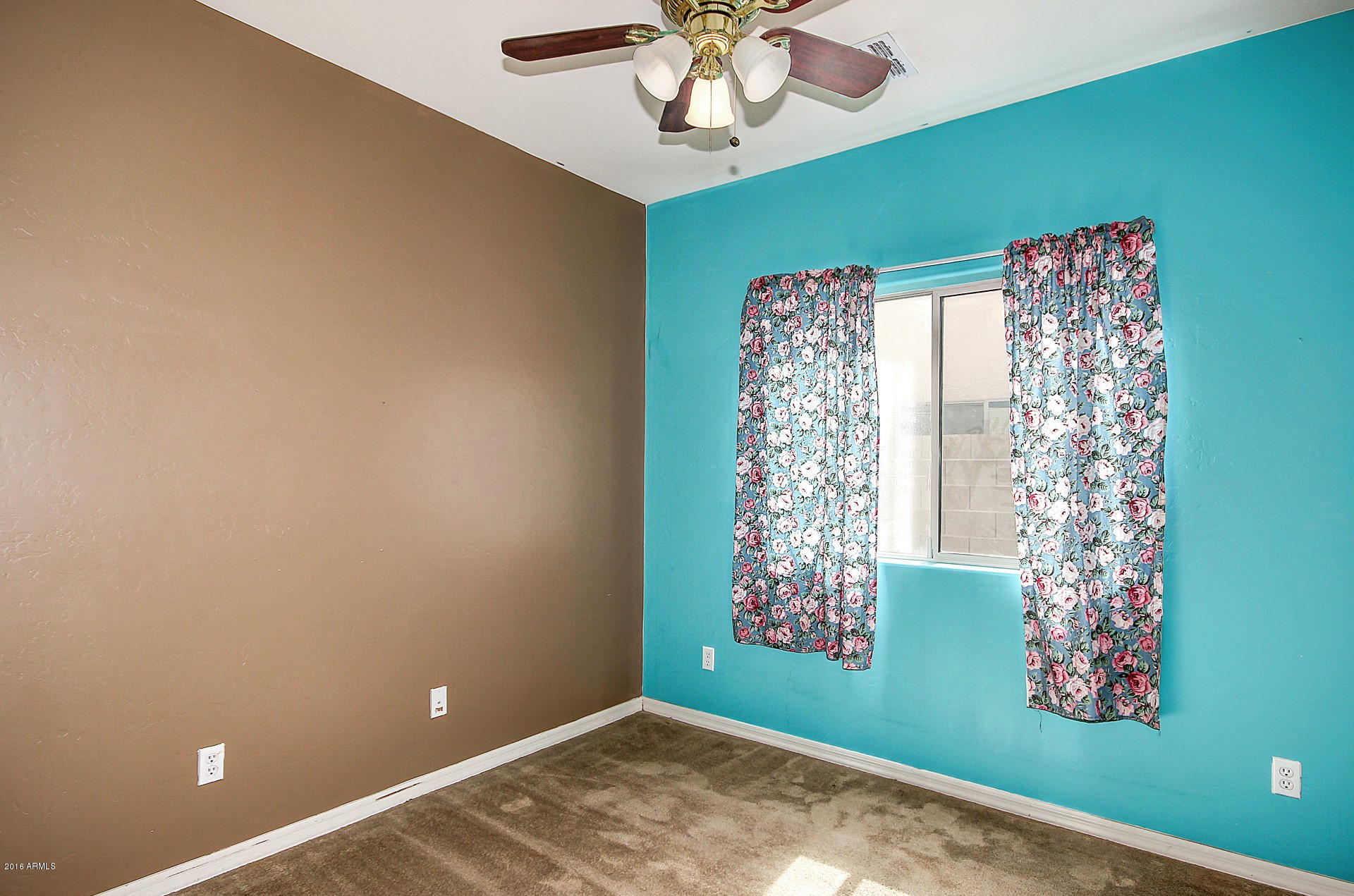 721 East Carson Road Phoenix, AZ 85042 - Photo 16 of 24 Carson (16)