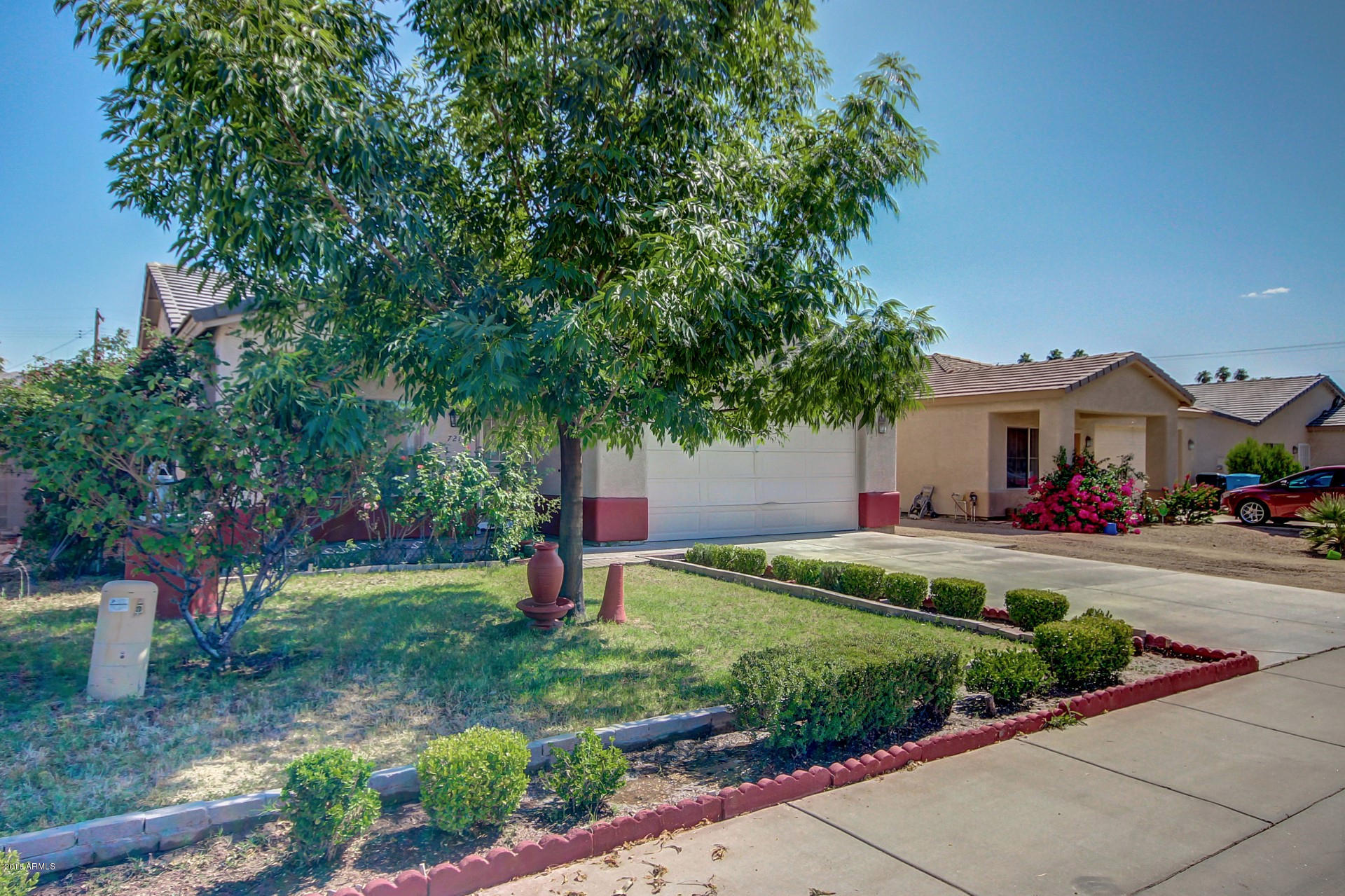 721 East Carson Road Phoenix, AZ 85042 - Photo 2 of 24 Carson (2)