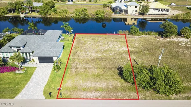 $180,000 | 2905 Southwest 2nd Terrace, Cape Coral, FL 33991