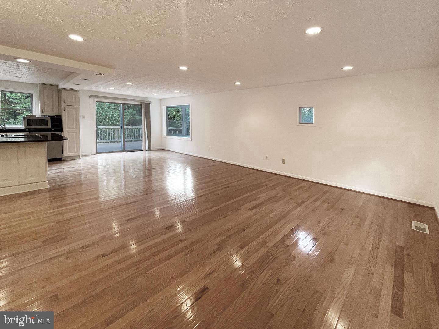 1115 Riva Ridge Drive Great Falls, VA 22066 - Photo 2 of 9