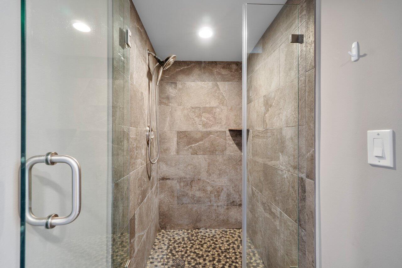 1 Harbourside Drive, Unit 4305 Delray Beach, FL 33483 - Photo 15 of 38 013-1HarboursideDrive-DelrayBeach-FL-334