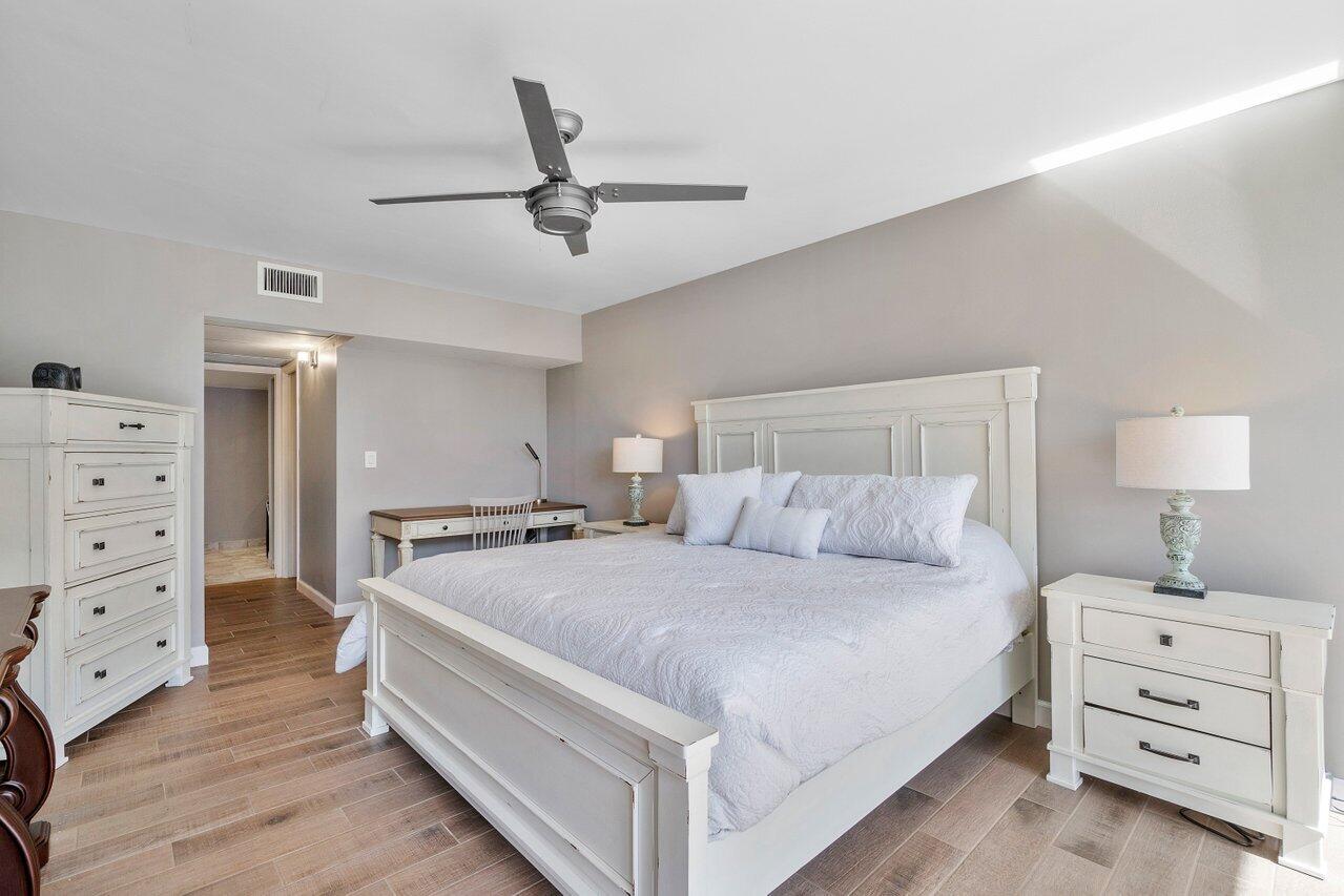 1 Harbourside Drive, Unit 4305 Delray Beach, FL 33483 - Photo 17 of 38 015-1HarboursideDrive-DelrayBeach-FL-334