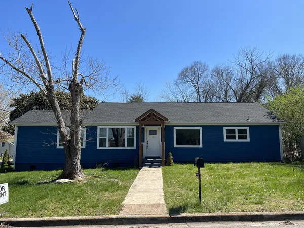 $1,950 | 1024 Fleming Street, Columbia, TN 38401