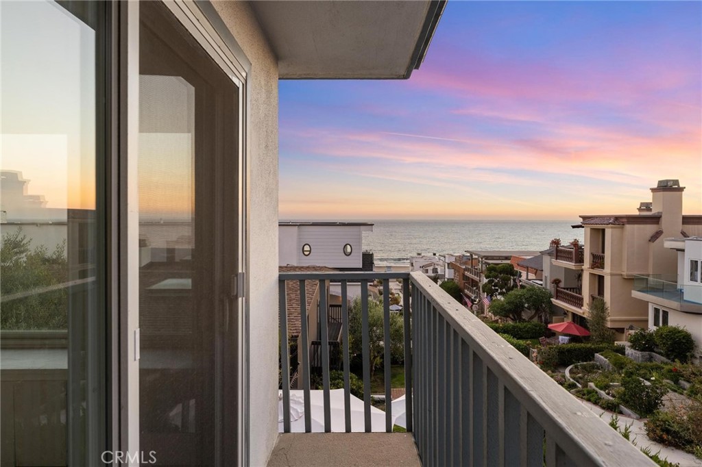 224 18th Street Manhattan Beach, CA 90266 - Photo 60 of 63 a view of a balcony with city and ocean view
