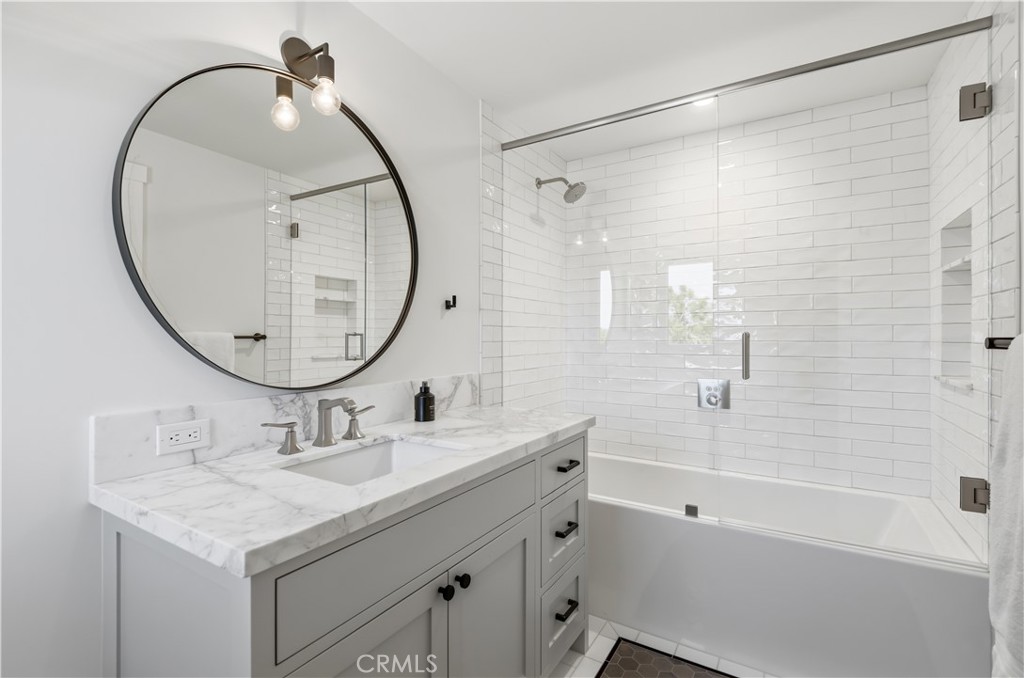 24884 Jim Bridger Road Hidden Hills, CA 91302 - Photo 23 of 31 Gallery Image 23