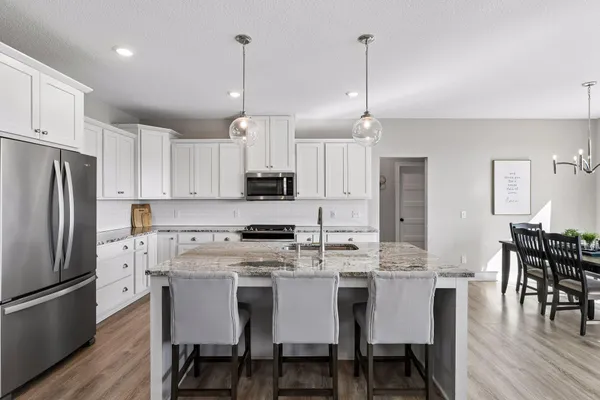 $618,500 | 3267 Linden Avenue North, Lake Elmo, MN 55042
