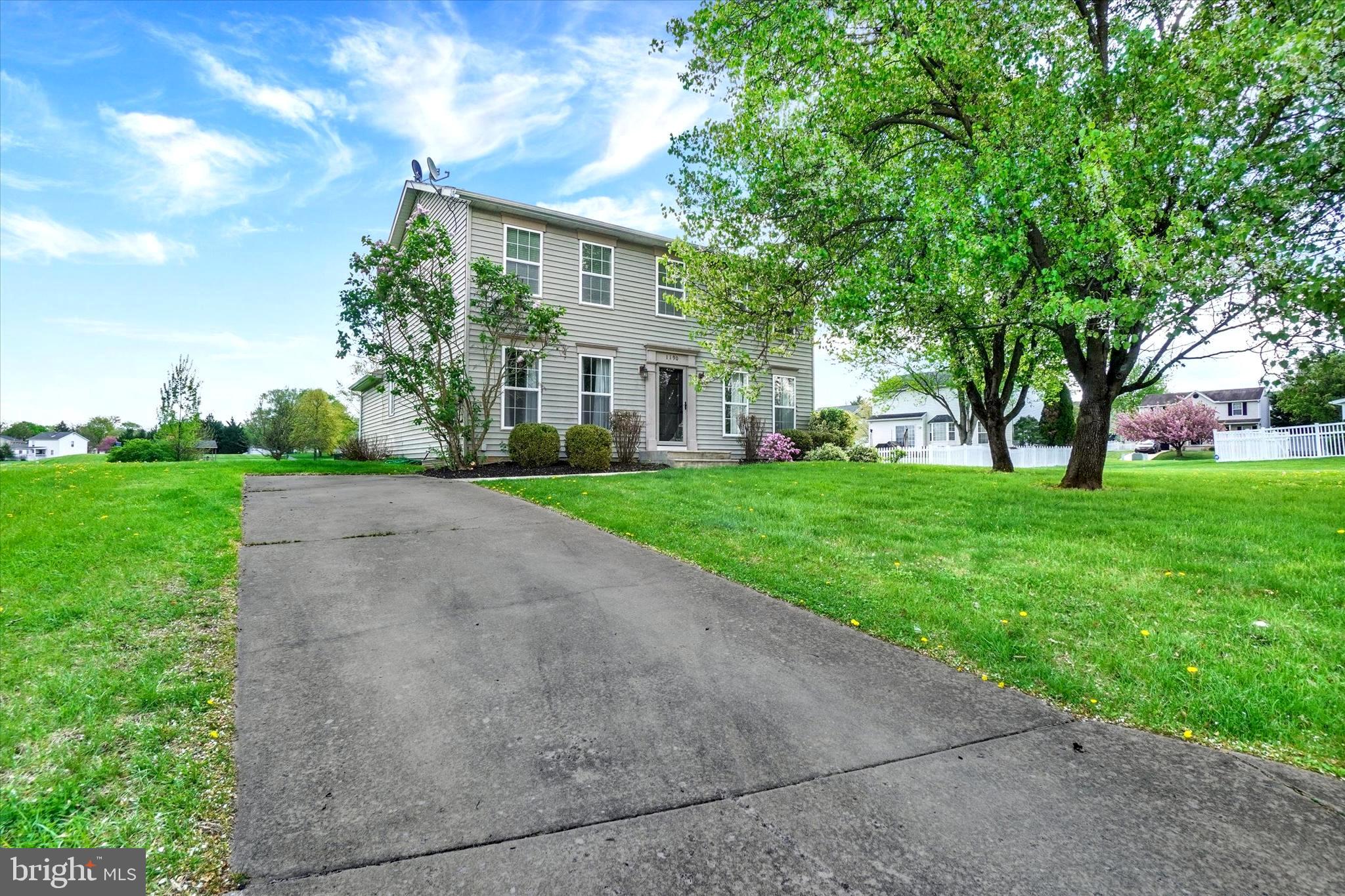 1190 Cherimoya Street York, PA 17404 - Photo 2 of 33 a front view of house with yard and green space