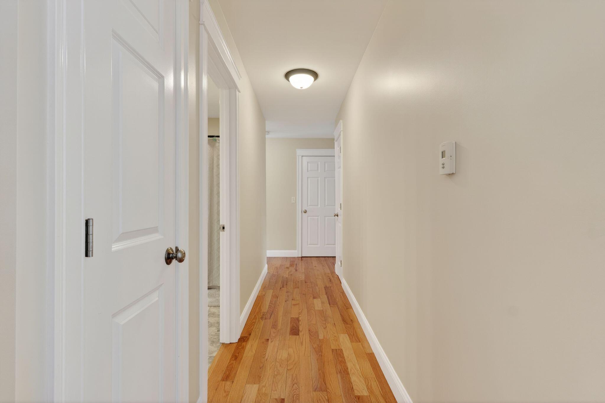 19 Magnolia Drive Gray, ME 04039 - Photo 12 of 40 Hallway