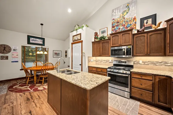 $749,900 | 6944 North Glensford Drive, Coeur D'Alene, ID 83815