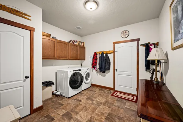 $749,900 | 6944 North Glensford Drive, Coeur D'Alene, ID 83815