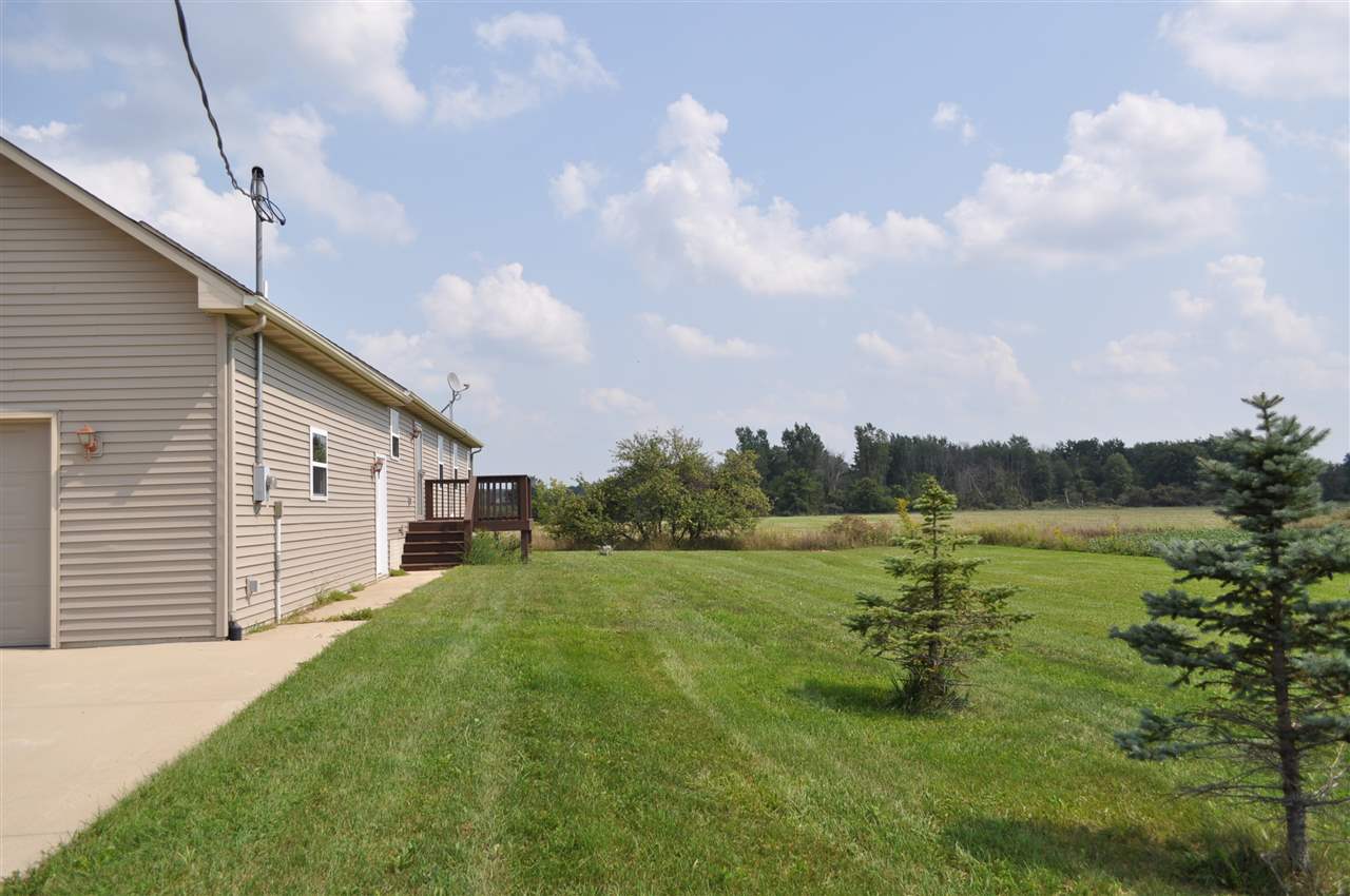 2990 East Wildermuth Road Owosso, MI 48867 - Photo 28 of 33 31260893-27.JPG