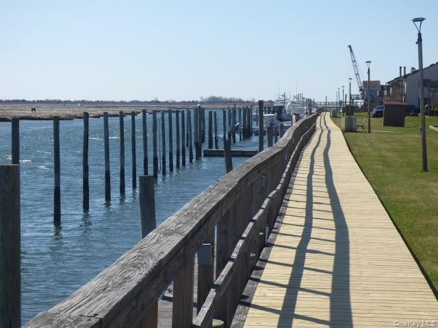 1 Anchorage Way, Unit 1401 Freeport, NY 11520 - Photo 5 of 26