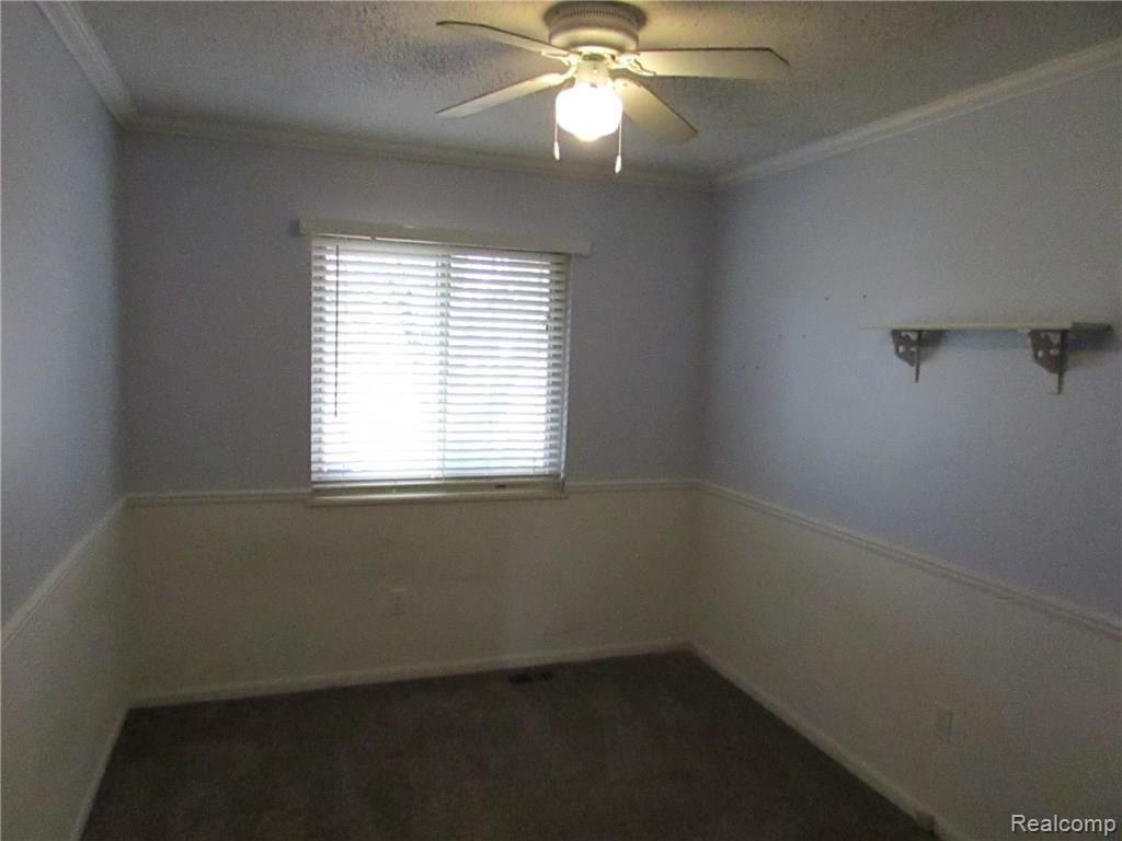 4432 North Vassar Road Flint, MI 48506 - Photo 12 of 21