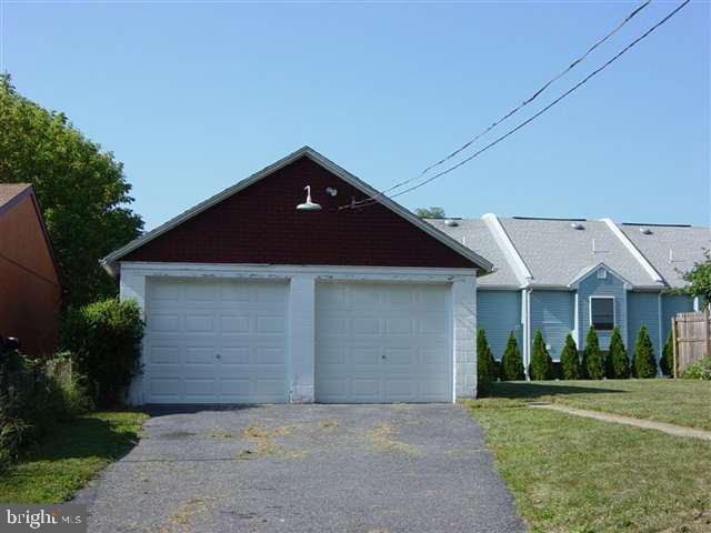 121 East Columbia Road Enola, PA 17025 - Photo 2 of 16 Gallery Image 2