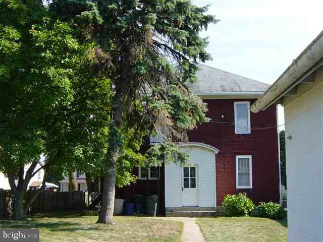 121 East Columbia Road Enola, PA 17025 - Photo 3 of 16 Gallery Image 3