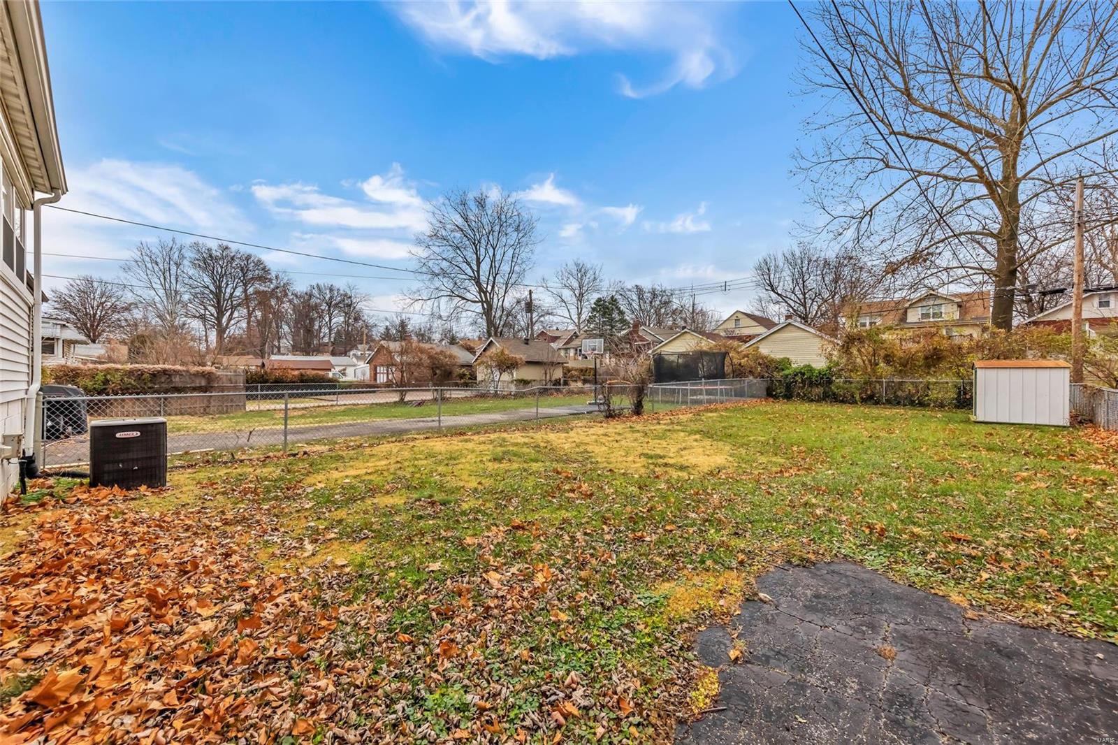 2436 Brown Road St. Louis, MO 63114 - Photo 24 of 26 Gallery Image 24