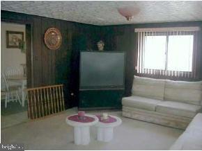 319 Raymond Road Forked River, NJ 08731 - Photo 3 of 6 Gallery Image 3