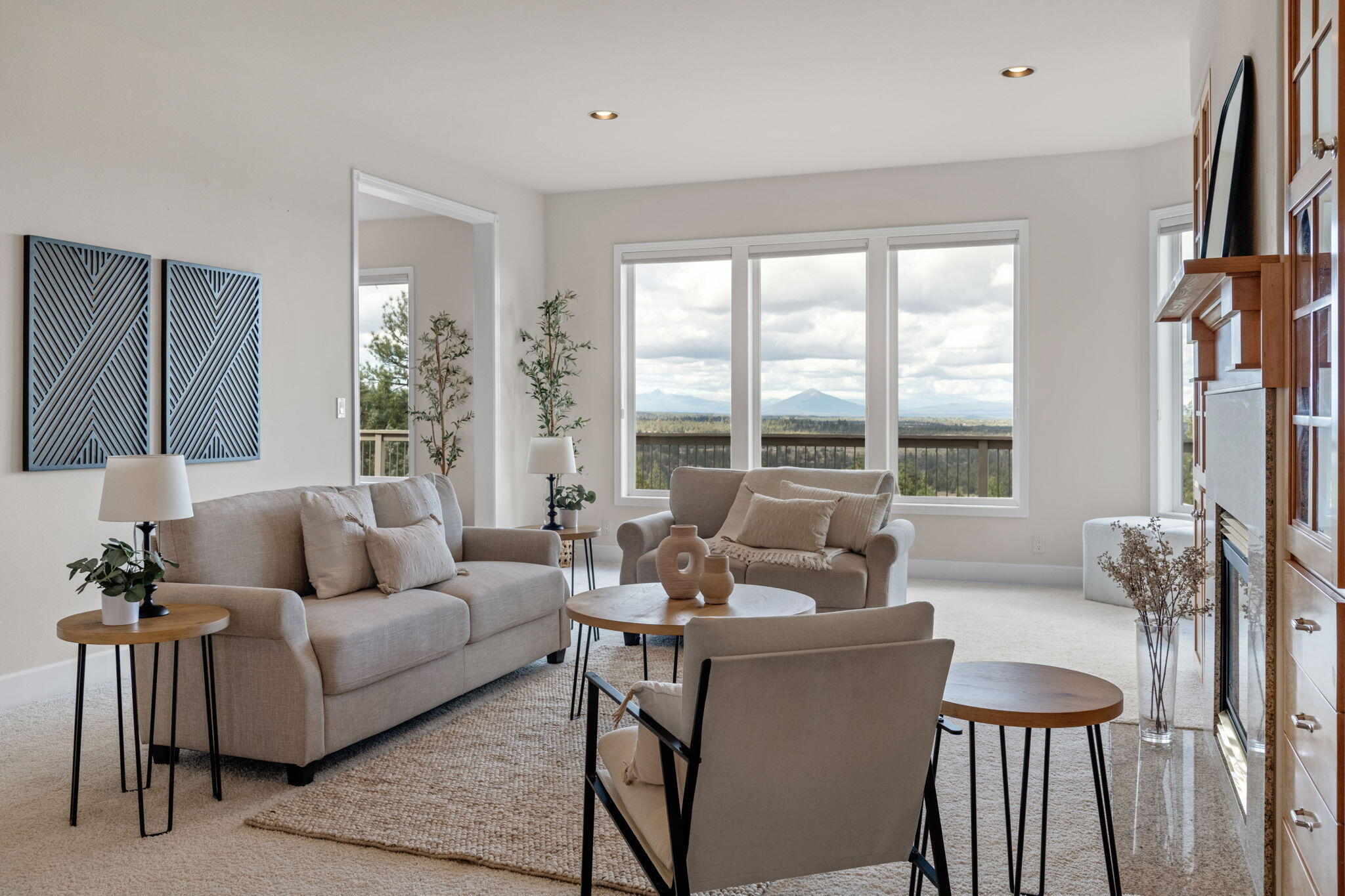 3615 Northwest Falcon Ridge Bend, OR 97703 - Photo 13 of 67 Comfortable Living Room