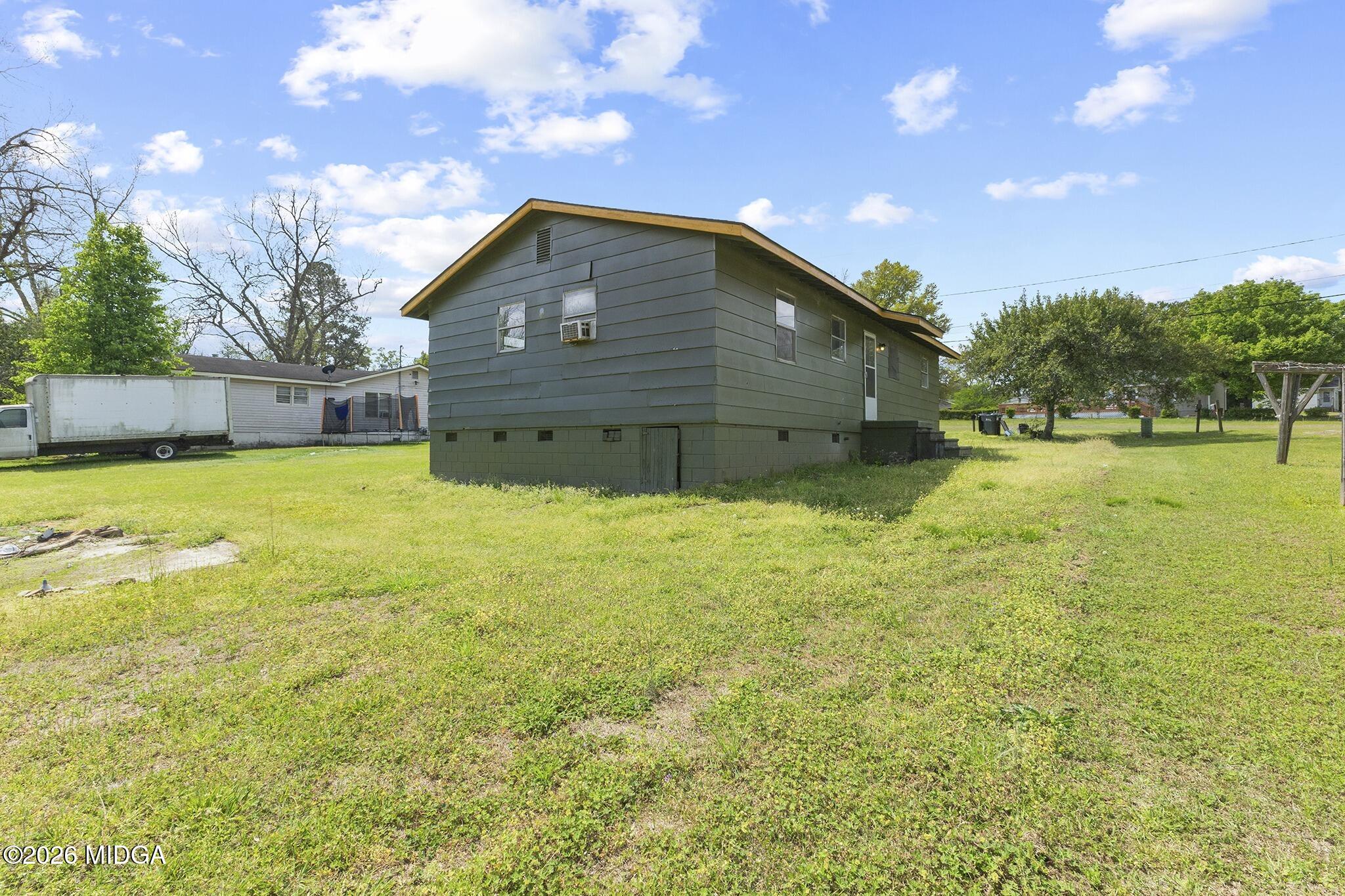 1512 State Street Perry, GA 31069 - Photo 5 of 22 1512-State-St-Perry_014