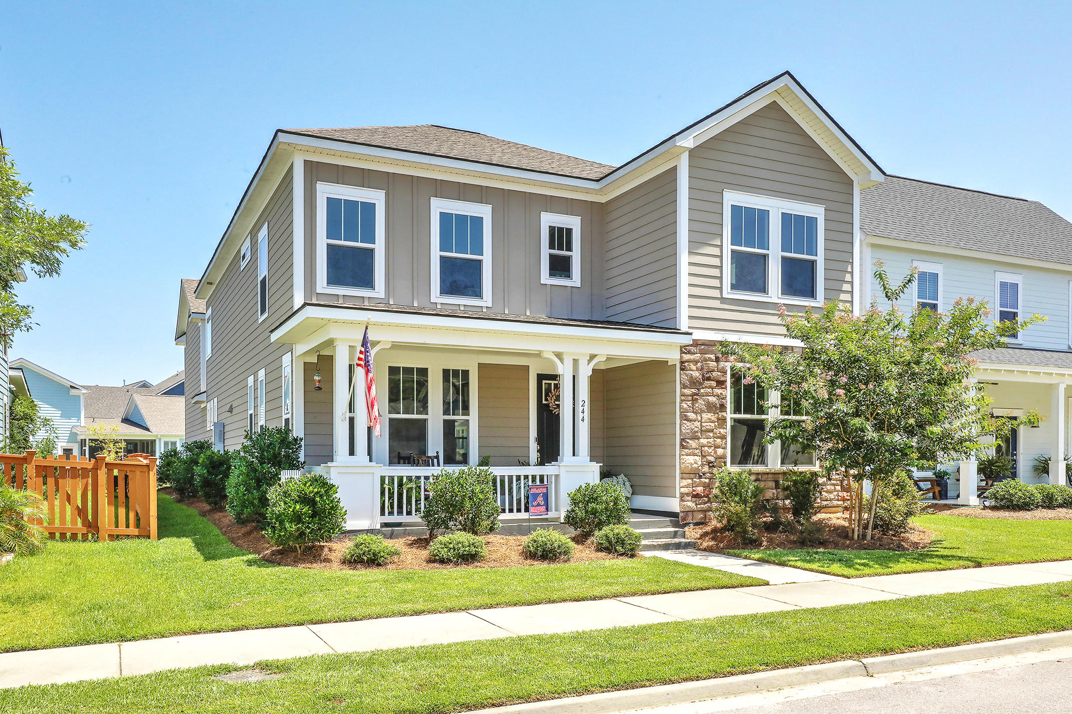 244 Ribbon Road Summerville, SC 29483 - Photo 2 of 48 1R3A4725_6_7