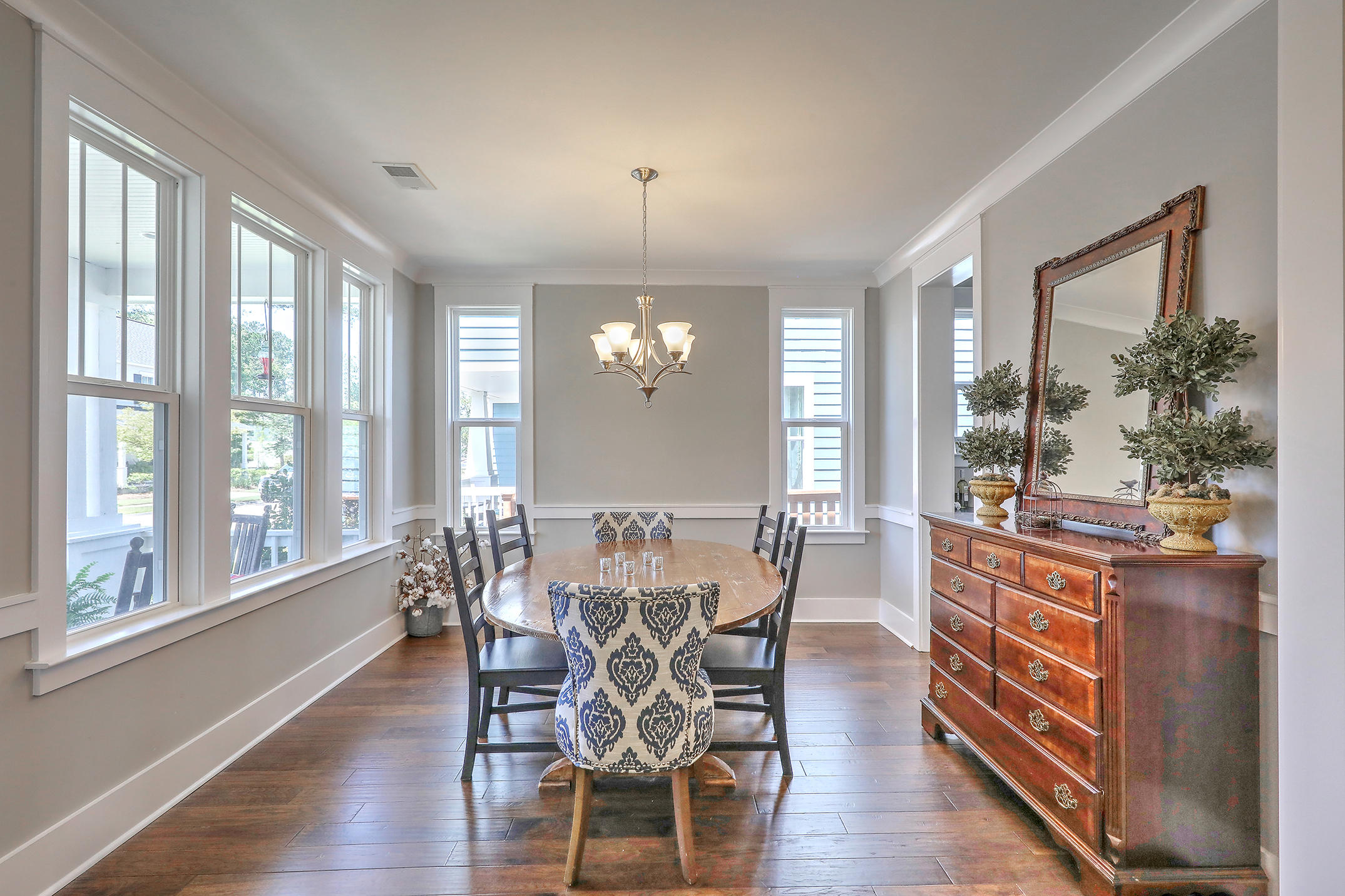 244 Ribbon Road Summerville, SC 29483 - Photo 7 of 48 1R3A4737_8_9