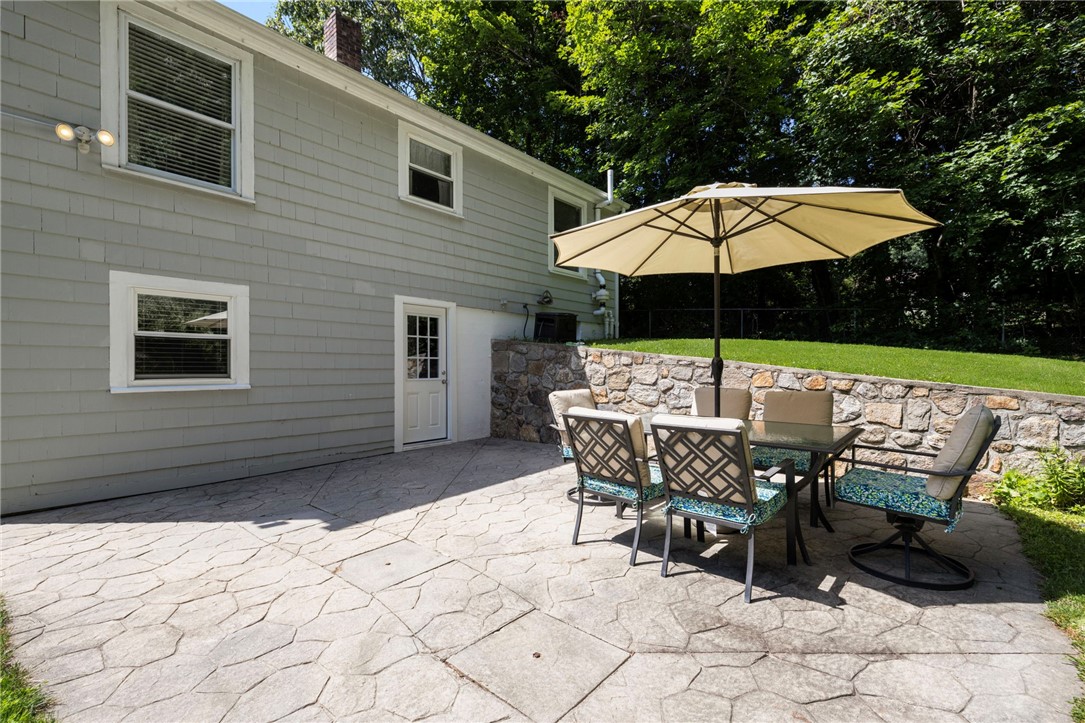205 Read Avenue Coventry, RI 02816 - Photo 38 of 42 Gallery Image 38