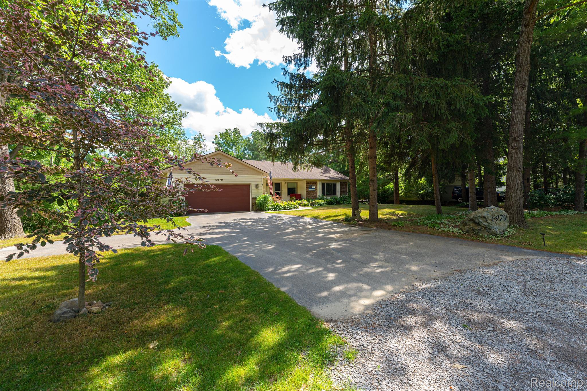 6979 Cranberry Lake Road Clarkston, MI 48348 - Photo 1 of 37 Gallery Image 1